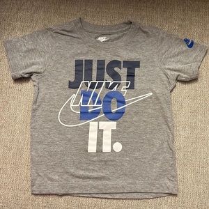 Nike little boys Tee